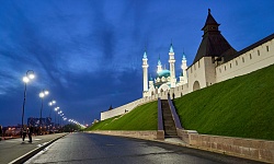 Освещение стен Казанского Кремля